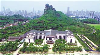 國(guó)家優(yōu)質(zhì)工程：柳州市老年活動(dòng)中心及1、2號(hào)門(mén)衛(wèi)室工程