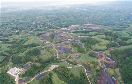 10.8萬塊丨冶建公司承建50兆瓦光伏電站實現并網